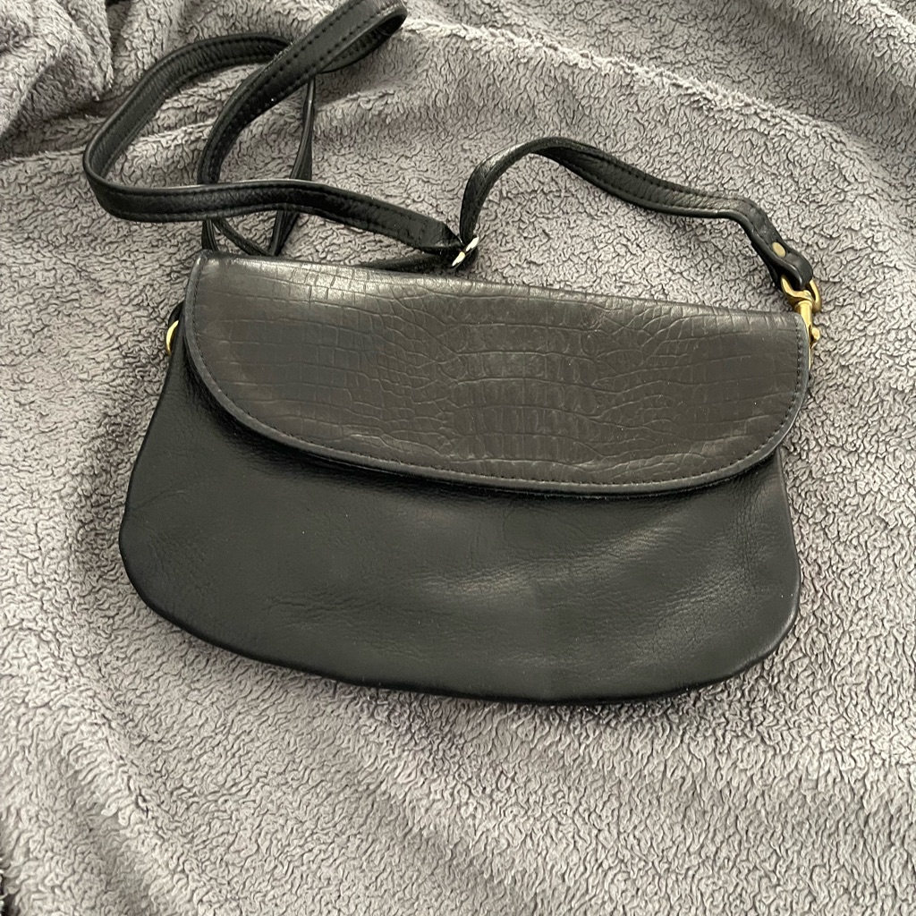 Vintage Beautiful Handcrafted Jean E. Olson Dry Creek Leather Crossbody Purse
